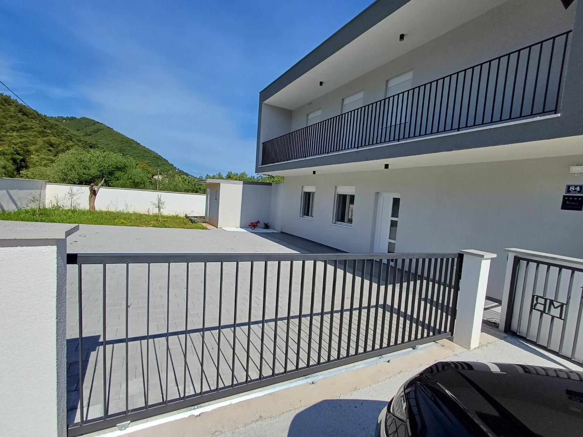 House Bartulovic - Jan With A Pool Villa Ston